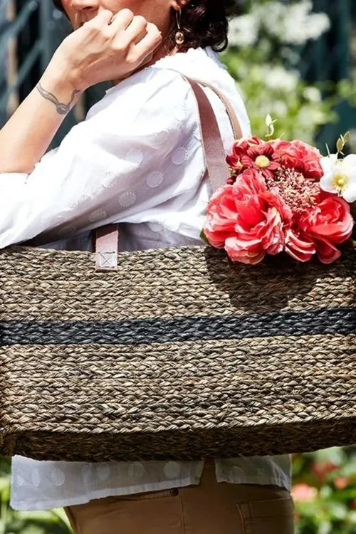 Handmade Sabai Grass Shopping Bag - Black