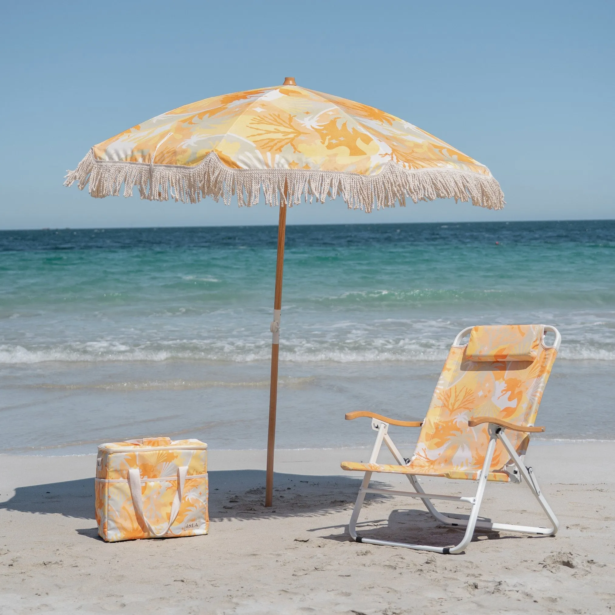 Hideaway Reclining Beach Chair