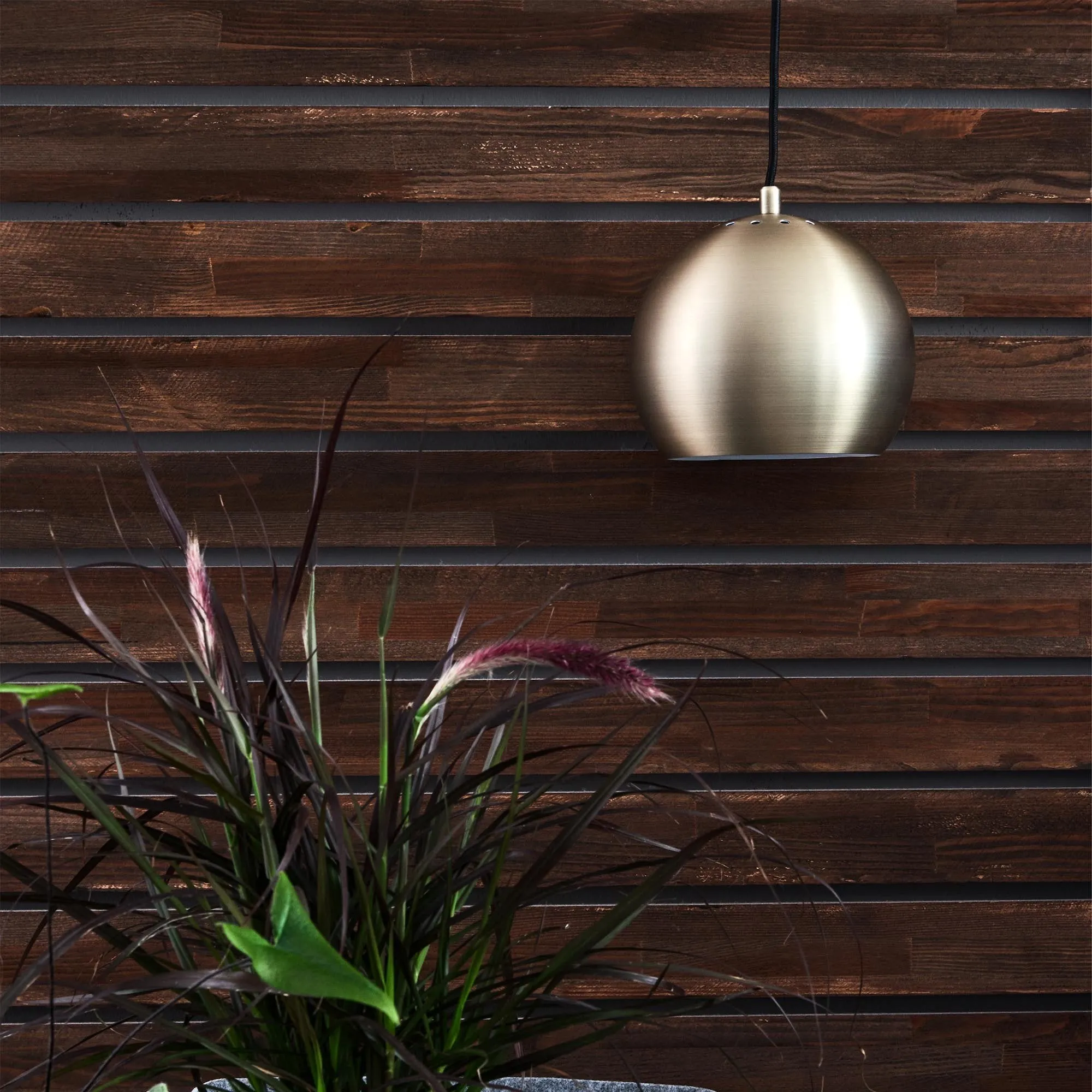 Koge Ball Pendant Lamp [Brass]