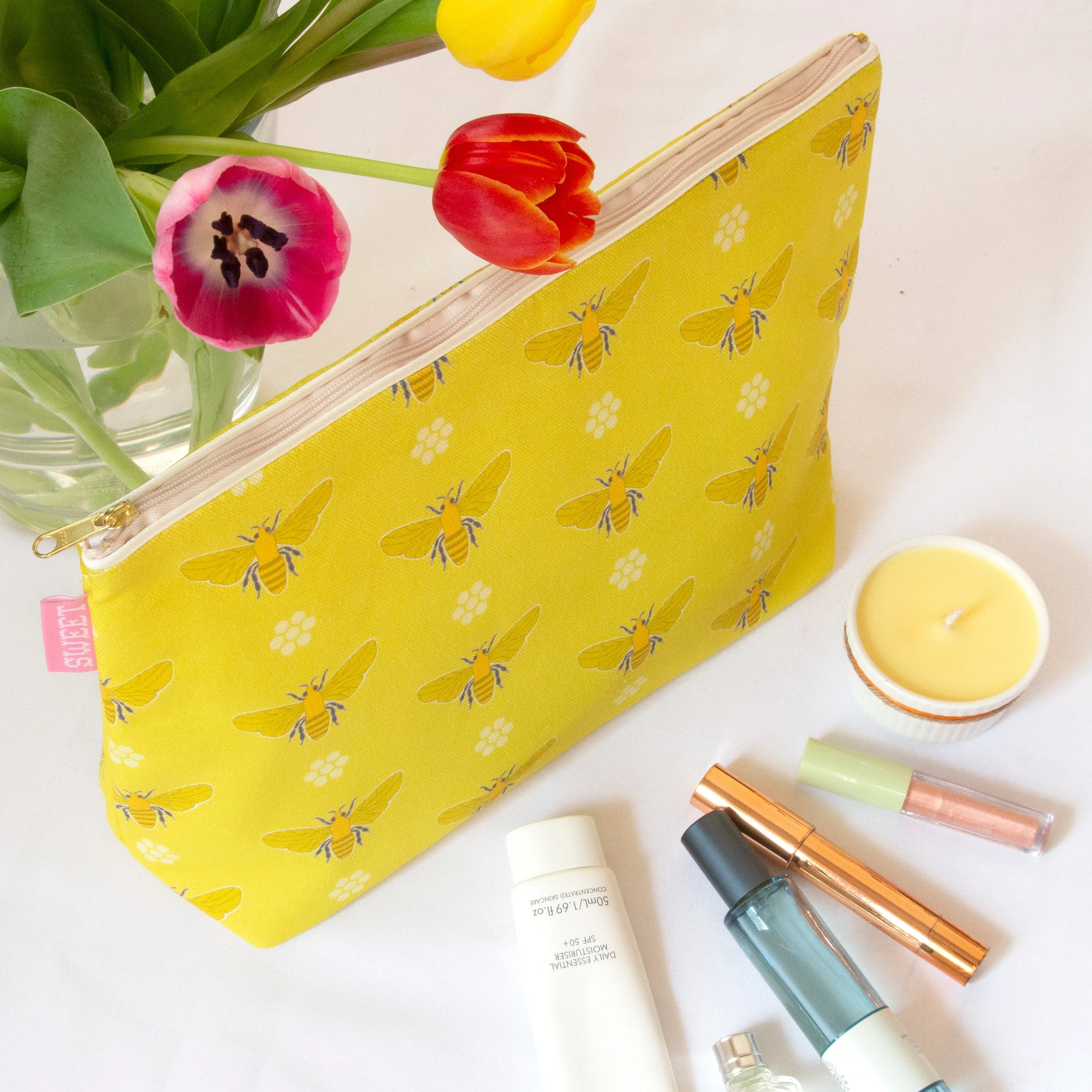 Queen Bee Washbag